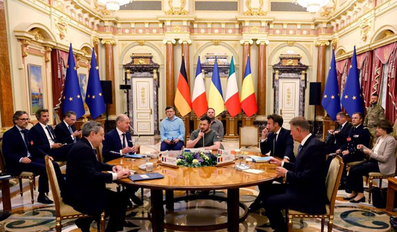 France Germany Italy and Romania supports granting EU candidate status to Ukraine